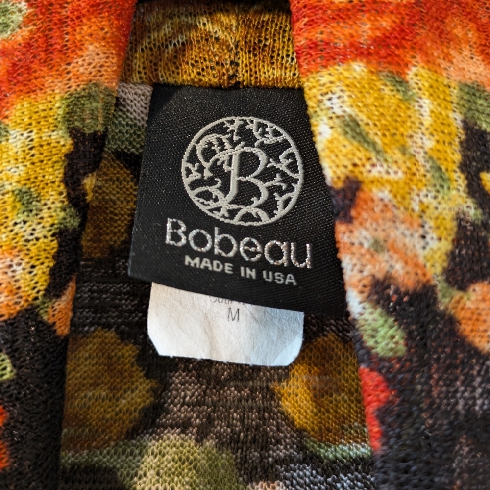 Bobeau Floral Sheer Open Waterfall Front Top Size M - Picture 4 of 5